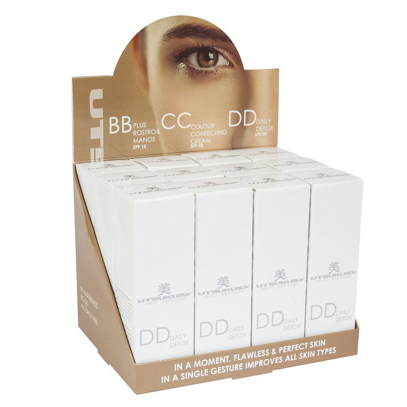 crema color DD - expositor